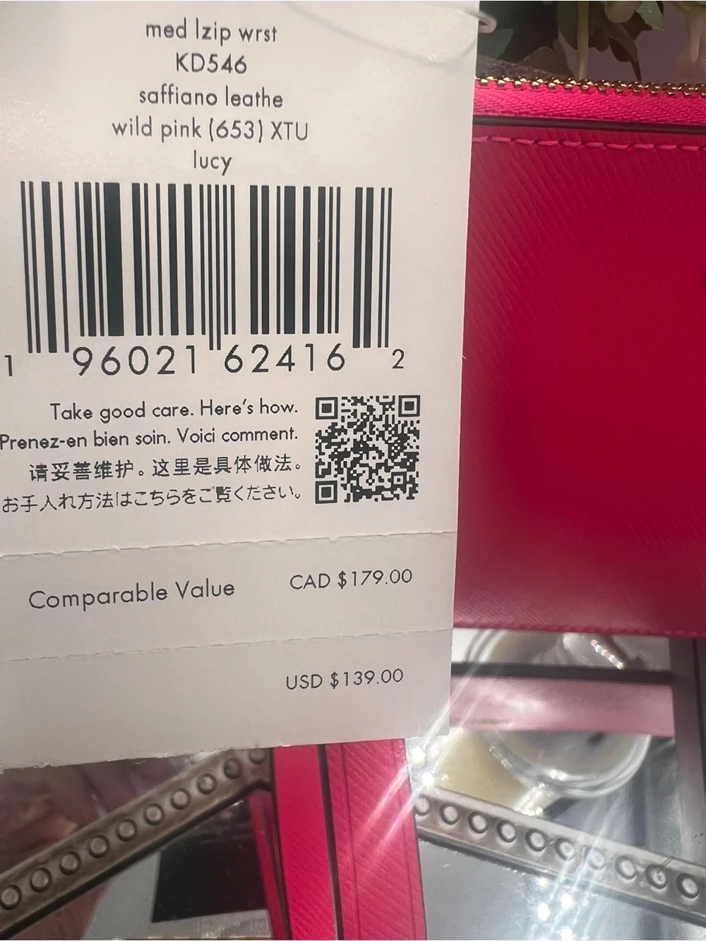 Kate Spade NWT Lucy Wristlet - Pink